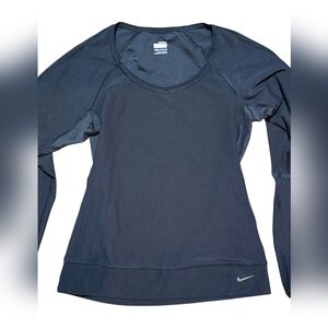 Nike Women's Black Long Sleeve Tee XS
